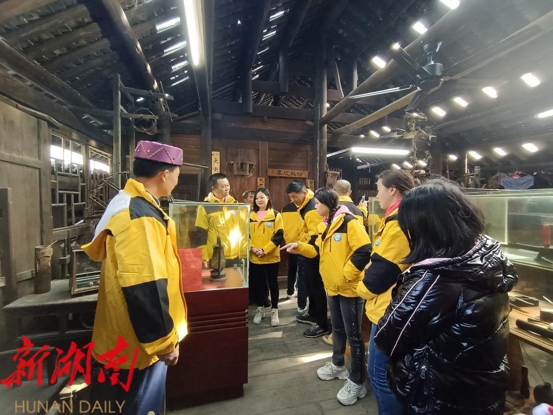 城步新阶联:红色基地忆党史 雷锋精神代相传_邵阳头条网